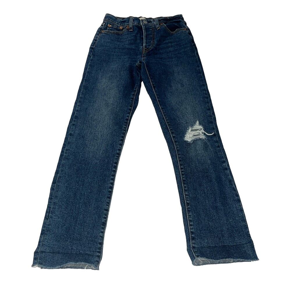 Levi's Jeans Women's Size 26 Wedgie Straight Leg Button Fly Distressed Raw Hem